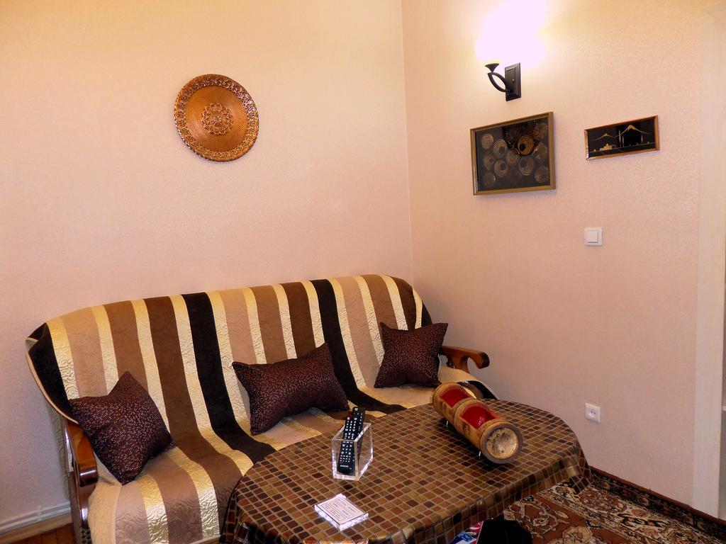 Ara & Gaya Аpartment Apartment Yerevan Luaran gambar