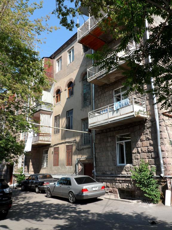Ara & Gaya Аpartment Apartment Yerevan Luaran gambar