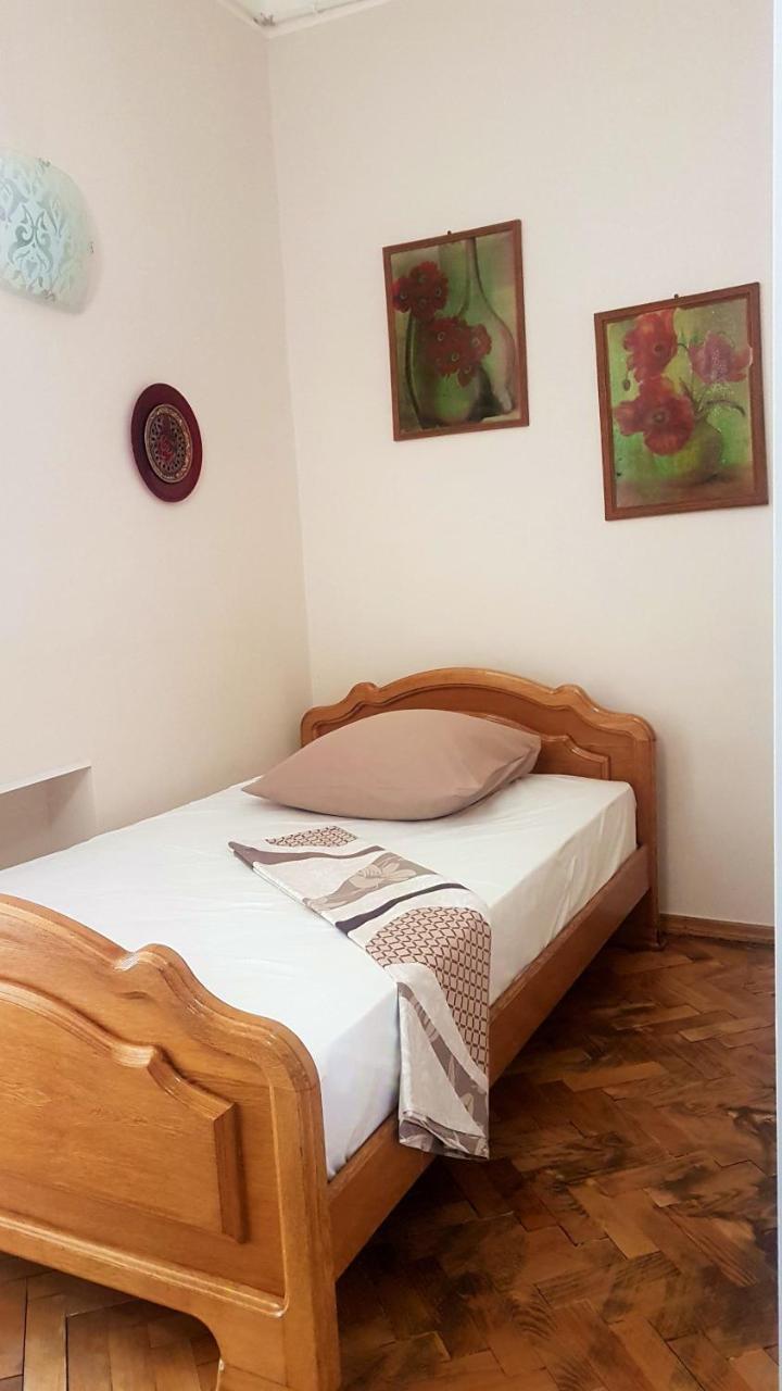 Ara & Gaya Аpartment Apartment Yerevan Luaran gambar